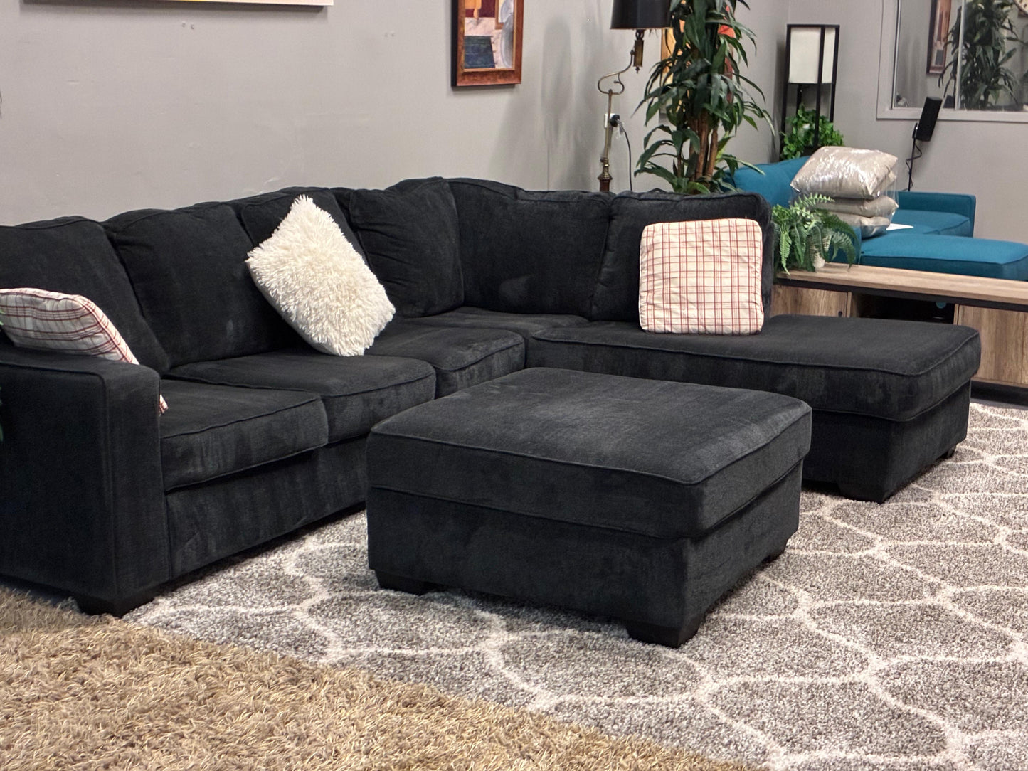 Modern Charcoal U-Shape Sectional with Ottoman
