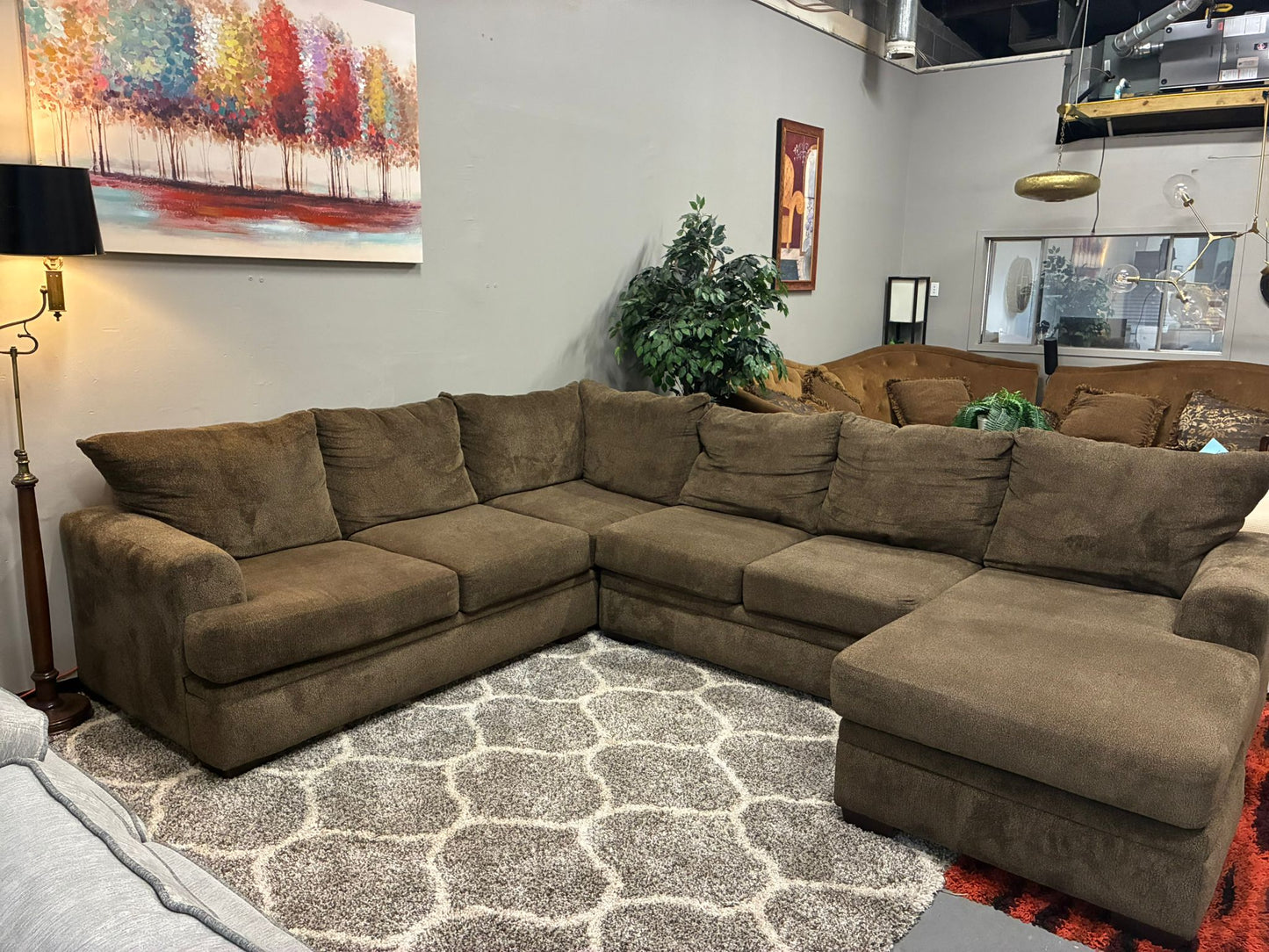 Chocolate Brown Sectional Sofa with Chaise – Comfortable & Spacious