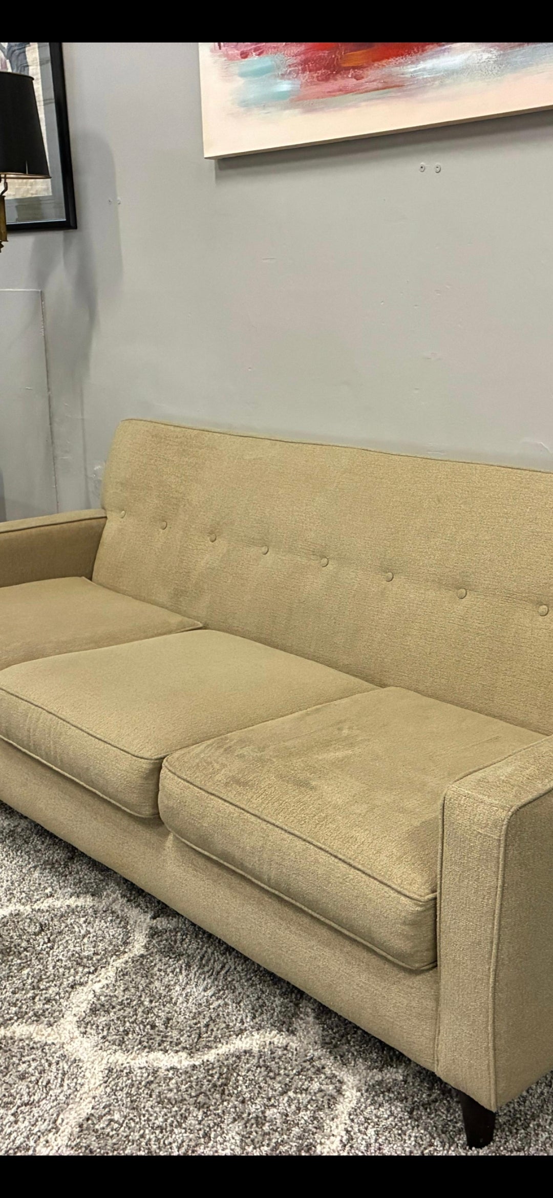 🤎 Mid-Century Modern Sofa – USA Made | Clean & Stylish
MaxHome “Better By Design”